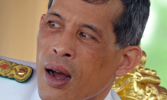 Skandaleprinsen som overtar tronen i Thailand: Tre skilsmisser, nakenbilder og korrupsjon